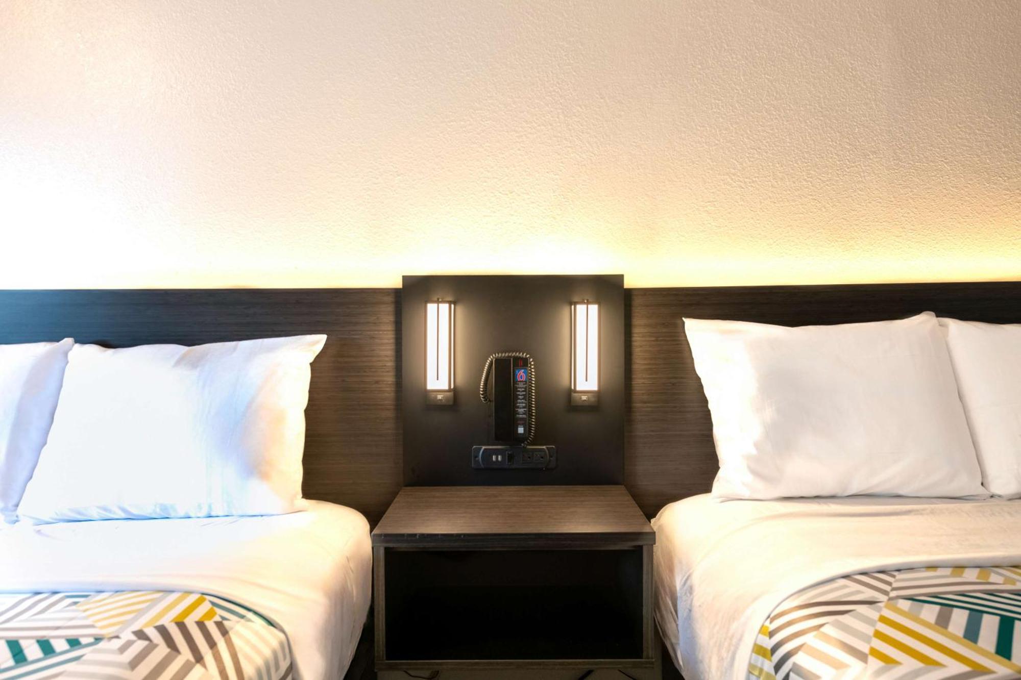 Motel 6-Charlotte, Nc - Coliseum מראה חיצוני תמונה